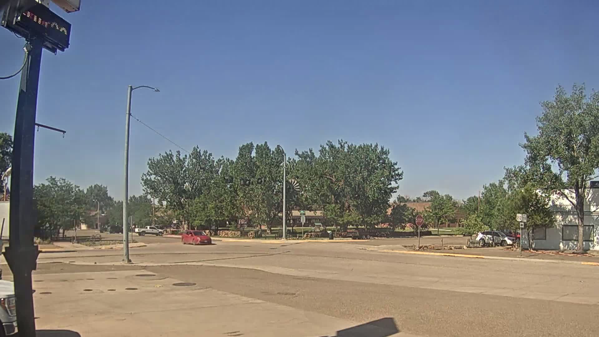 Broadus Village,  U.S Highway 212 Live Cam - Broadus, Powder River, Montana, USA
