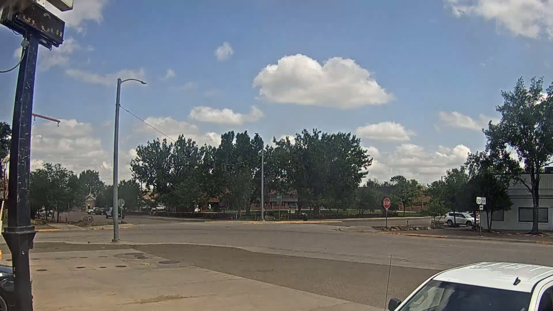 Broadus Village,  U.S Highway 212 Live Cam - Broadus, Powder River, Montana, USA