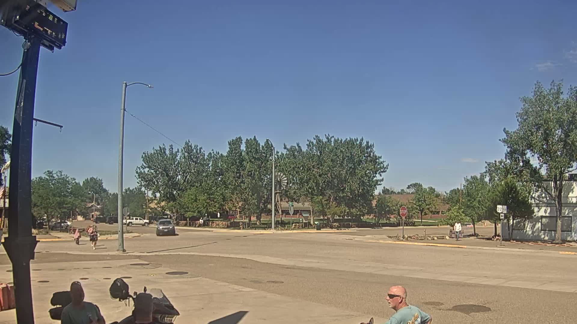 Broadus Village,  U.S Highway 212 Live Cam - Broadus, Powder River, Montana, USA