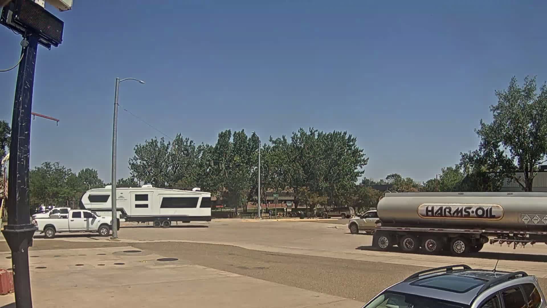 Broadus Village,  U.S Highway 212 Live Cam - Broadus, Powder River, Montana, USA