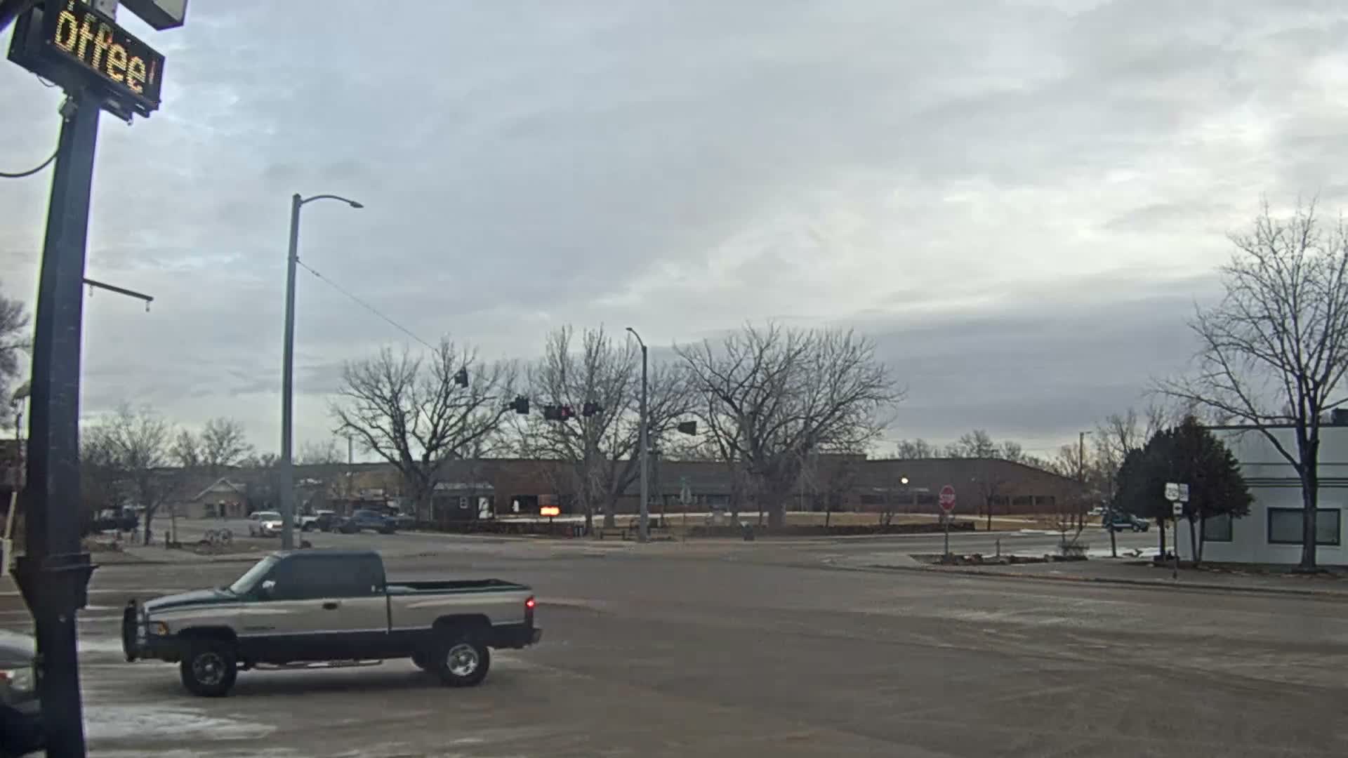 Broadus Village,  U.S Highway 212 Live Cam - Broadus, Powder River, Montana, USA