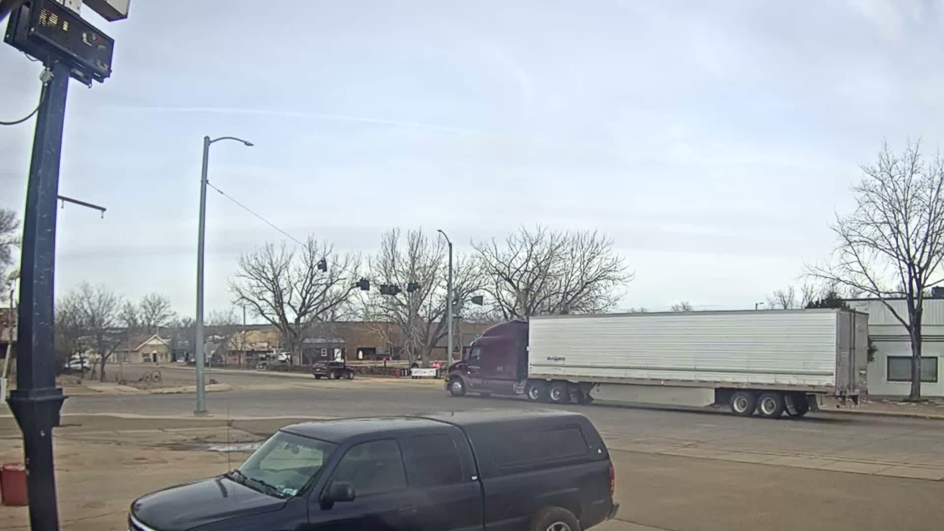 Broadus Village,  U.S Highway 212 Live Cam - Broadus, Powder River, Montana, USA