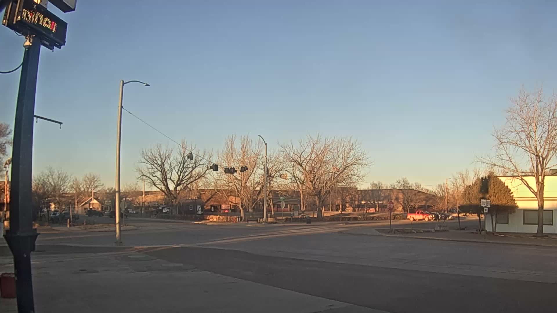 Broadus Village,  U.S Highway 212 Live Cam - Broadus, Powder River, Montana, USA