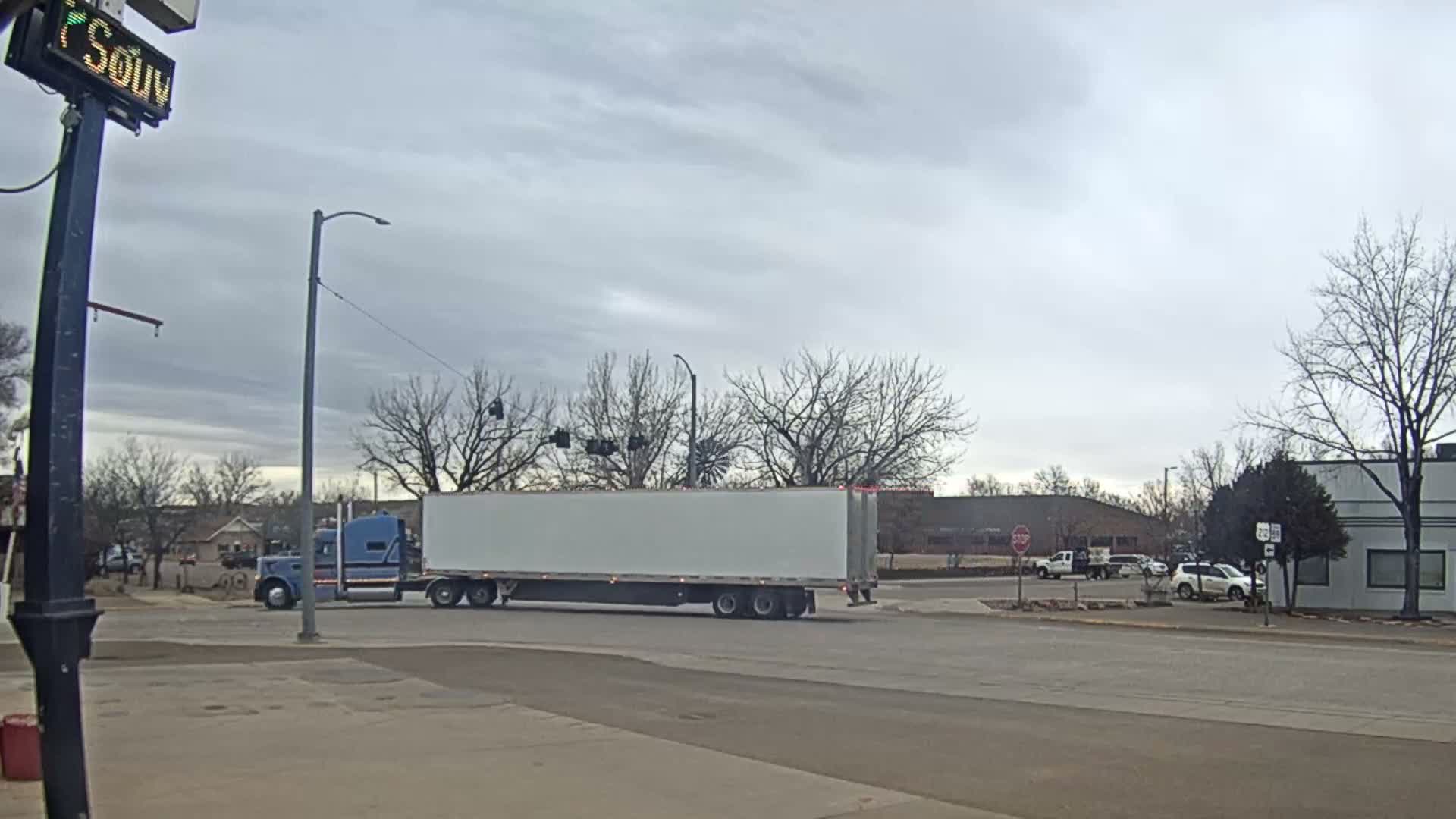 Broadus Village,  U.S Highway 212 Live Cam - Broadus, Powder River, Montana, USA