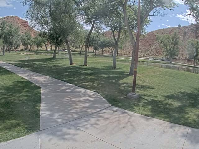 Thermopolis, Hot Springs State Park Koi Fish Ponds & Monument Hill Live Cam - Thermopolis, 	Hot Springs, Wyoming, USA