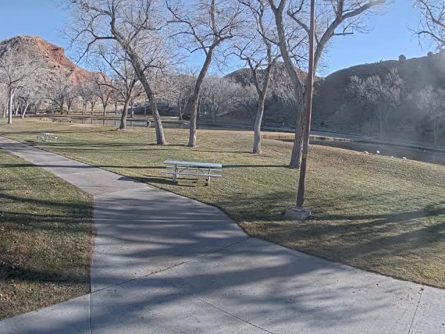 Thermopolis, Hot Springs State Park Koi Fish Ponds & Monument Hill Live Cam - Thermopolis, 	Hot Springs, Wyoming, USA