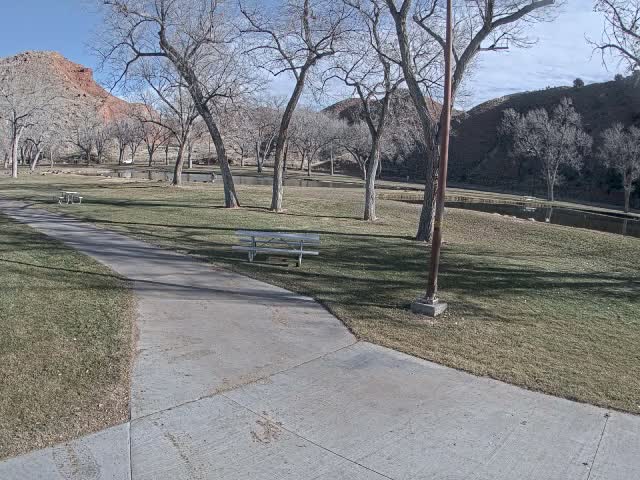 Thermopolis, Hot Springs State Park Koi Fish Ponds & Monument Hill Live Cam - Thermopolis, 	Hot Springs, Wyoming, USA