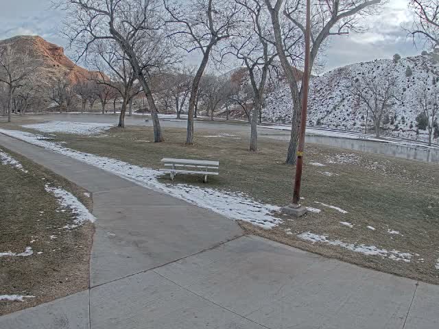 Thermopolis, Hot Springs State Park Koi Fish Ponds & Monument Hill Live Cam - Thermopolis, 	Hot Springs, Wyoming, USA