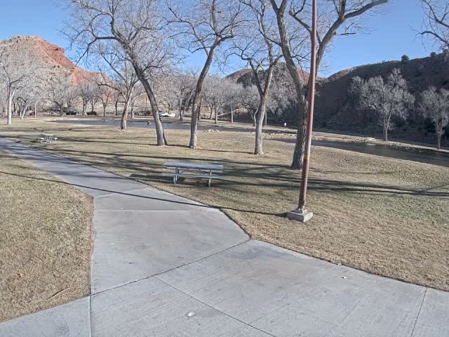 Thermopolis, Hot Springs State Park Koi Fish Ponds & Monument Hill Live Cam - Thermopolis, 	Hot Springs, Wyoming, USA