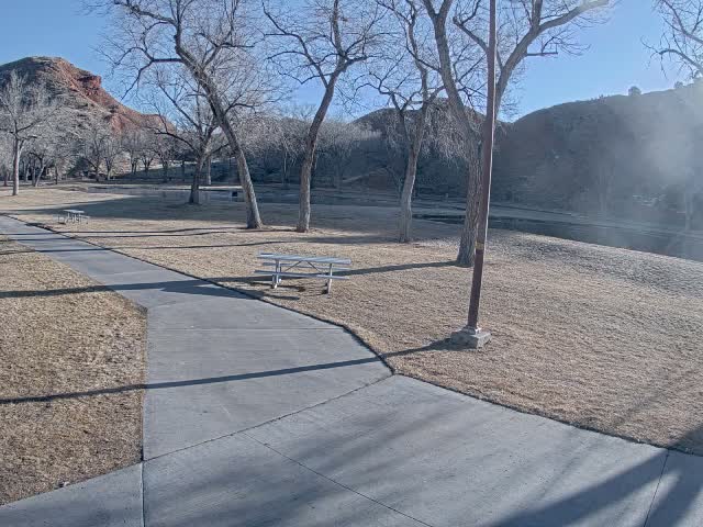 Thermopolis, Hot Springs State Park Koi Fish Ponds & Monument Hill Live Cam - Thermopolis, 	Hot Springs, Wyoming, USA