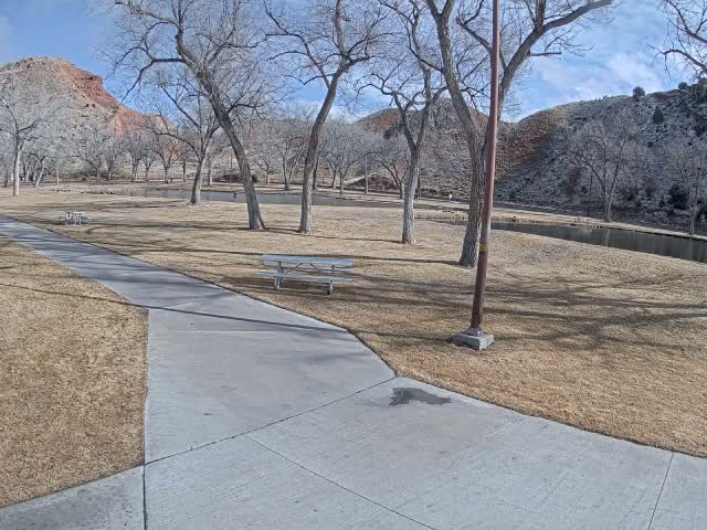 Thermopolis, Hot Springs State Park Koi Fish Ponds & Monument Hill Live Cam - Thermopolis, 	Hot Springs, Wyoming, USA