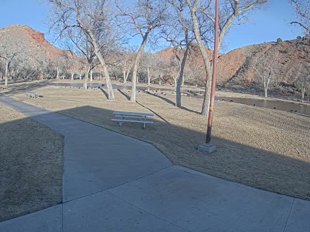 Thermopolis, Hot Springs State Park Koi Fish Ponds & Monument Hill Live Cam - Thermopolis, 	Hot Springs, Wyoming, USA