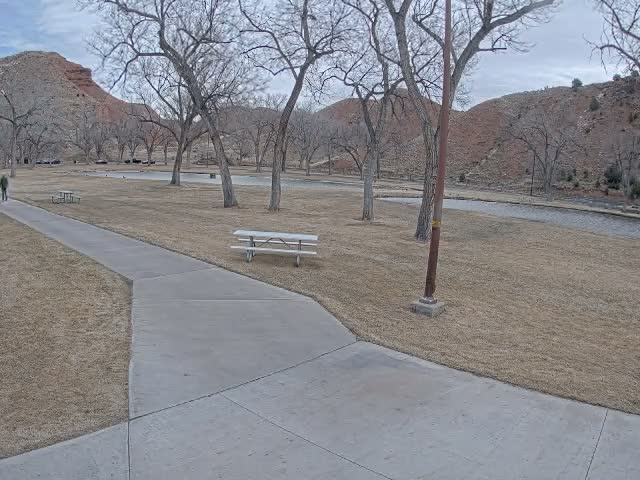 Thermopolis, Hot Springs State Park Koi Fish Ponds & Monument Hill Live Cam - Thermopolis, 	Hot Springs, Wyoming, USA