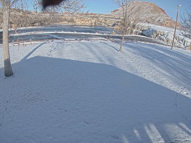 Thermopolis, Hot Springs State Park Bighorn River & Rainbow Terrace Live Cam - Thermopolis, Hot Springs, Wyoming, USA