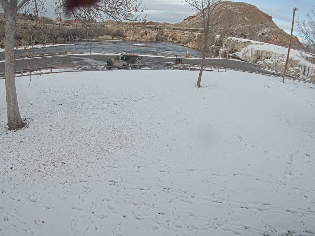 Thermopolis, Hot Springs State Park Bighorn River & Rainbow Terrace Live Cam - Thermopolis, Hot Springs, Wyoming, USA