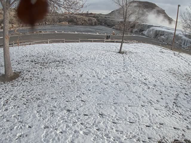 Thermopolis, Hot Springs State Park Bighorn River & Rainbow Terrace Live Cam - Thermopolis, Hot Springs, Wyoming, USA
