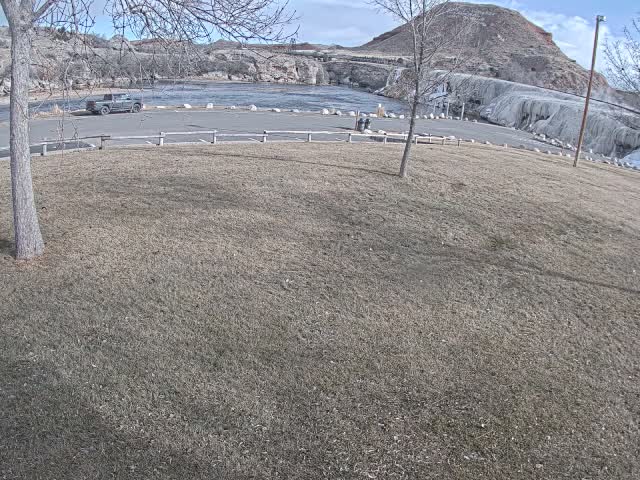 Thermopolis, Hot Springs State Park Bighorn River & Rainbow Terrace Live Cam - Thermopolis, Hot Springs, Wyoming, USA
