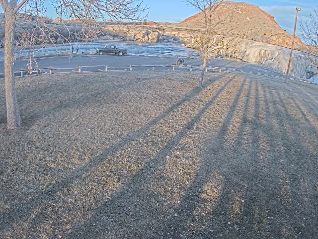 Thermopolis, Hot Springs State Park Bighorn River & Rainbow Terrace Live Cam - Thermopolis, Hot Springs, Wyoming, USA