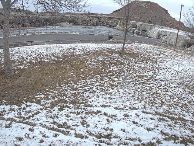 Thermopolis, Hot Springs State Park Bighorn River & Rainbow Terrace Live Cam - Thermopolis, Hot Springs, Wyoming, USA