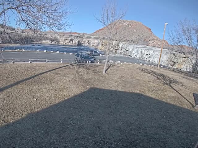 Thermopolis, Hot Springs State Park Bighorn River & Rainbow Terrace Live Cam - Thermopolis, Hot Springs, Wyoming, USA