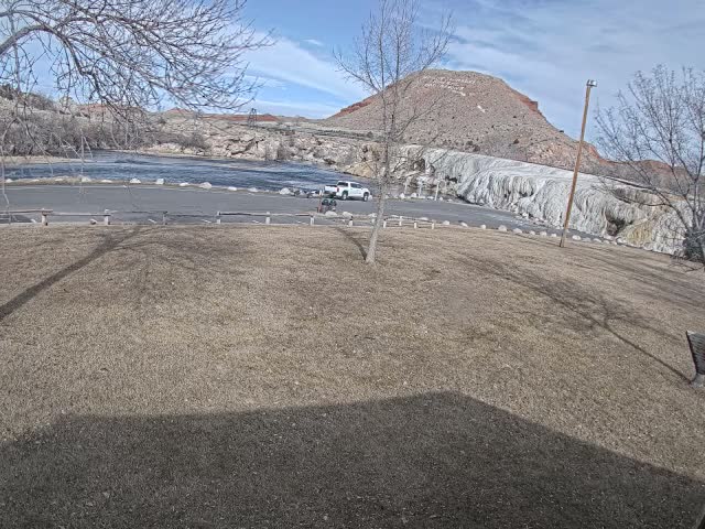 Thermopolis, Hot Springs State Park Bighorn River & Rainbow Terrace Live Cam - Thermopolis, Hot Springs, Wyoming, USA