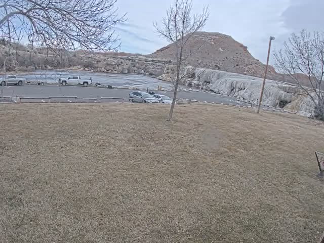 Thermopolis, Hot Springs State Park Bighorn River & Rainbow Terrace Live Cam - Thermopolis, Hot Springs, Wyoming, USA