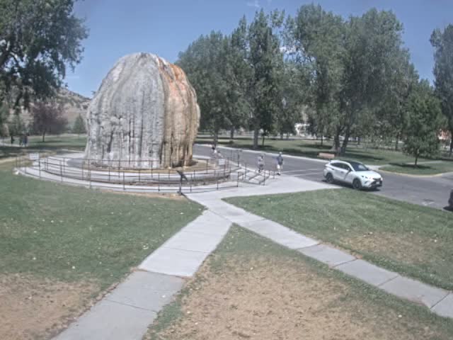 Thermopolis, Hot Springs State Park Tepee Fountain Live Cam - Thermopolis, Hot Springs, Wyoming, USA