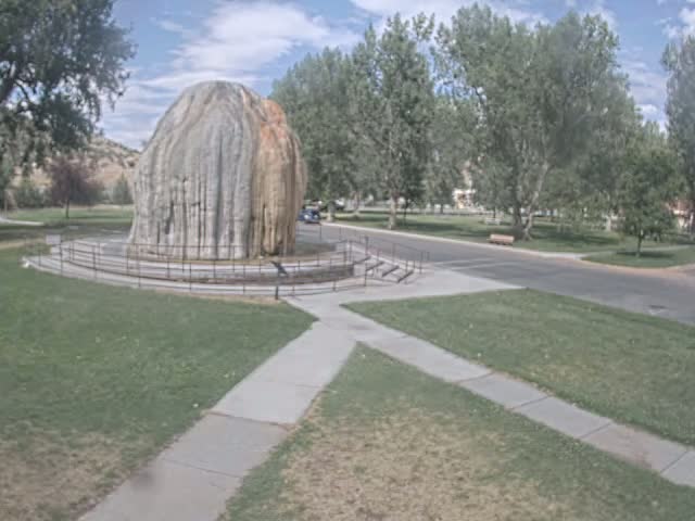 Thermopolis, Hot Springs State Park Tepee Fountain Live Cam - Thermopolis, Hot Springs, Wyoming, USA