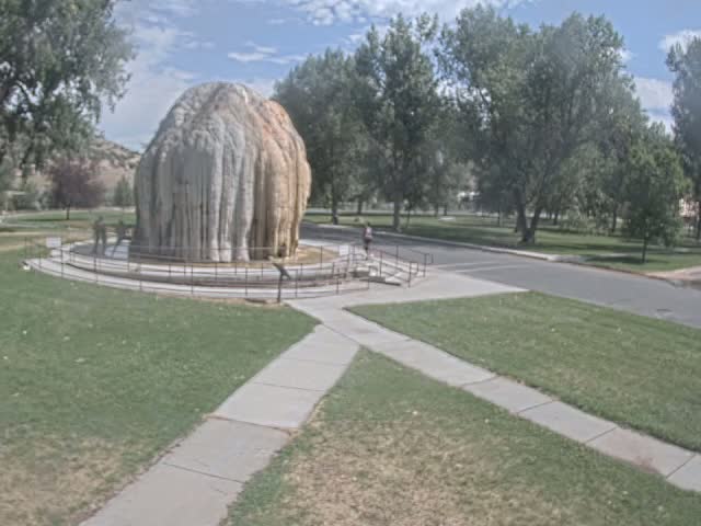 Thermopolis, Hot Springs State Park Tepee Fountain Live Cam - Thermopolis, Hot Springs, Wyoming, USA