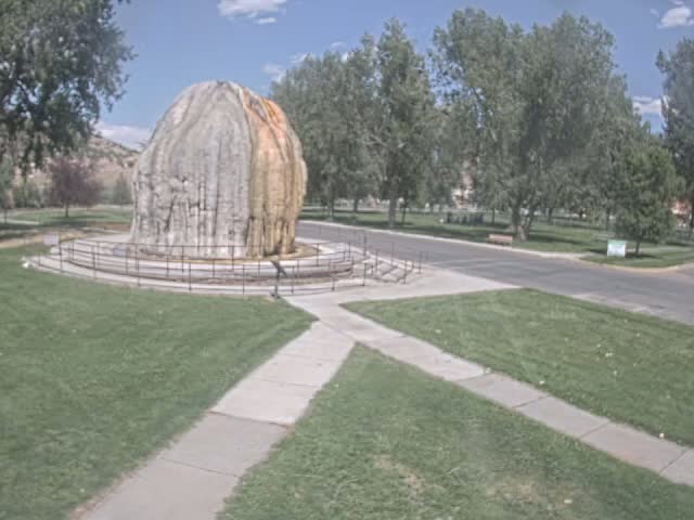 Thermopolis, Hot Springs State Park Tepee Fountain Live Cam - Thermopolis, Hot Springs, Wyoming, USA