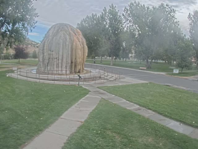 Thermopolis, Hot Springs State Park Tepee Fountain Live Cam - Thermopolis, Hot Springs, Wyoming, USA