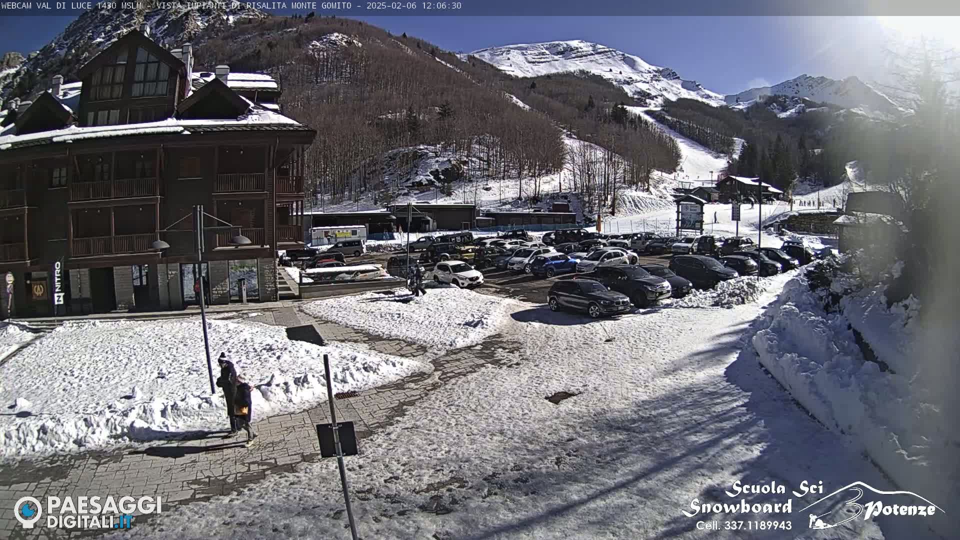  Abetone, Val di Luce Ski Lift Live Cam - Pistoia, Tuscany, Italy