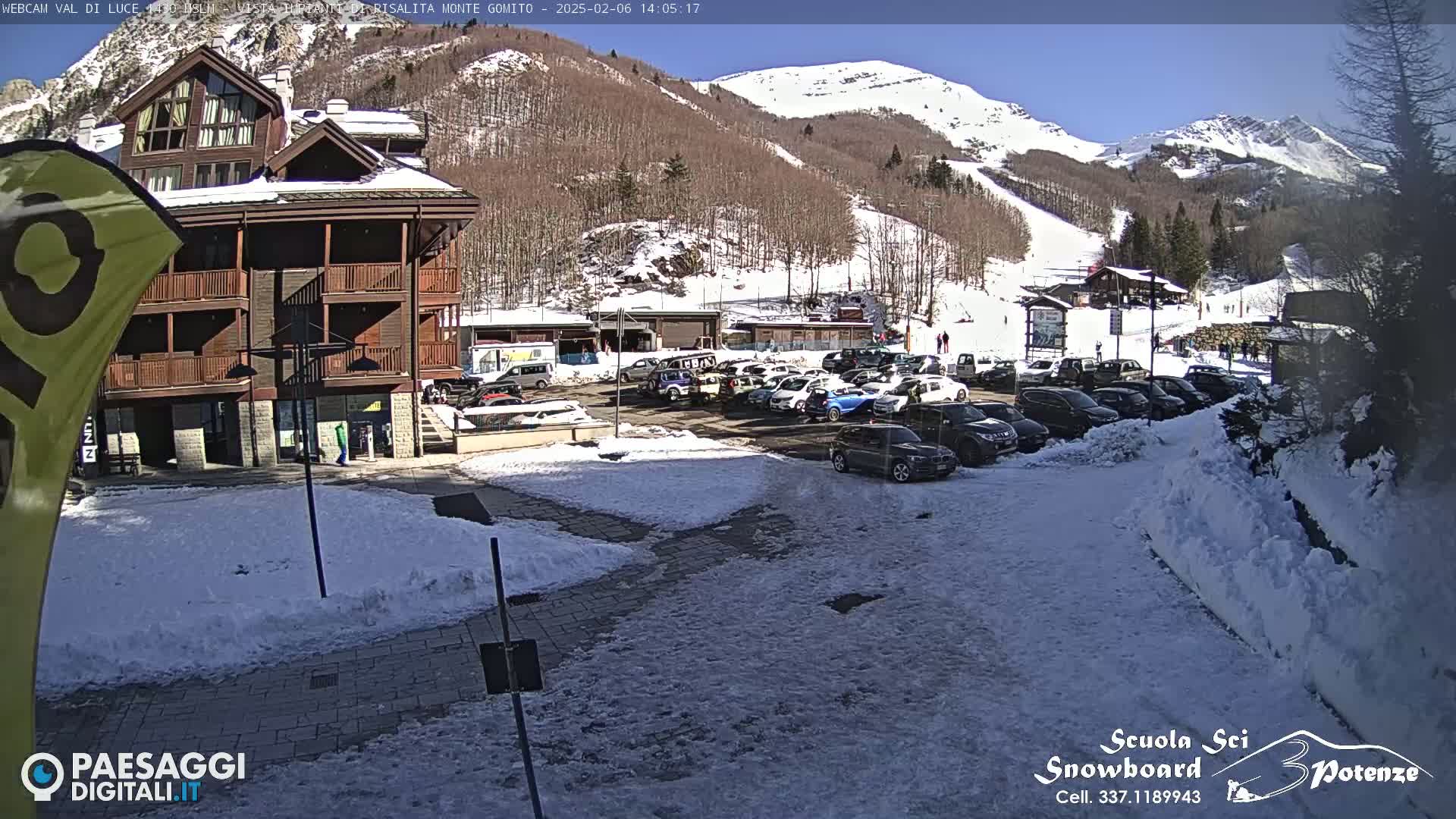 Abetone, Val di Luce Ski Lift Live Cam - Pistoia, Tuscany, Italy