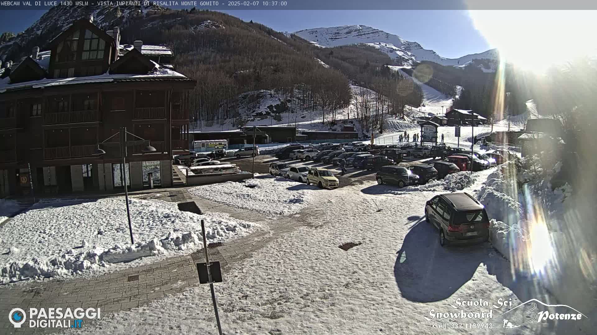  Abetone, Val di Luce Ski Lift Live Cam - Pistoia, Tuscany, Italy