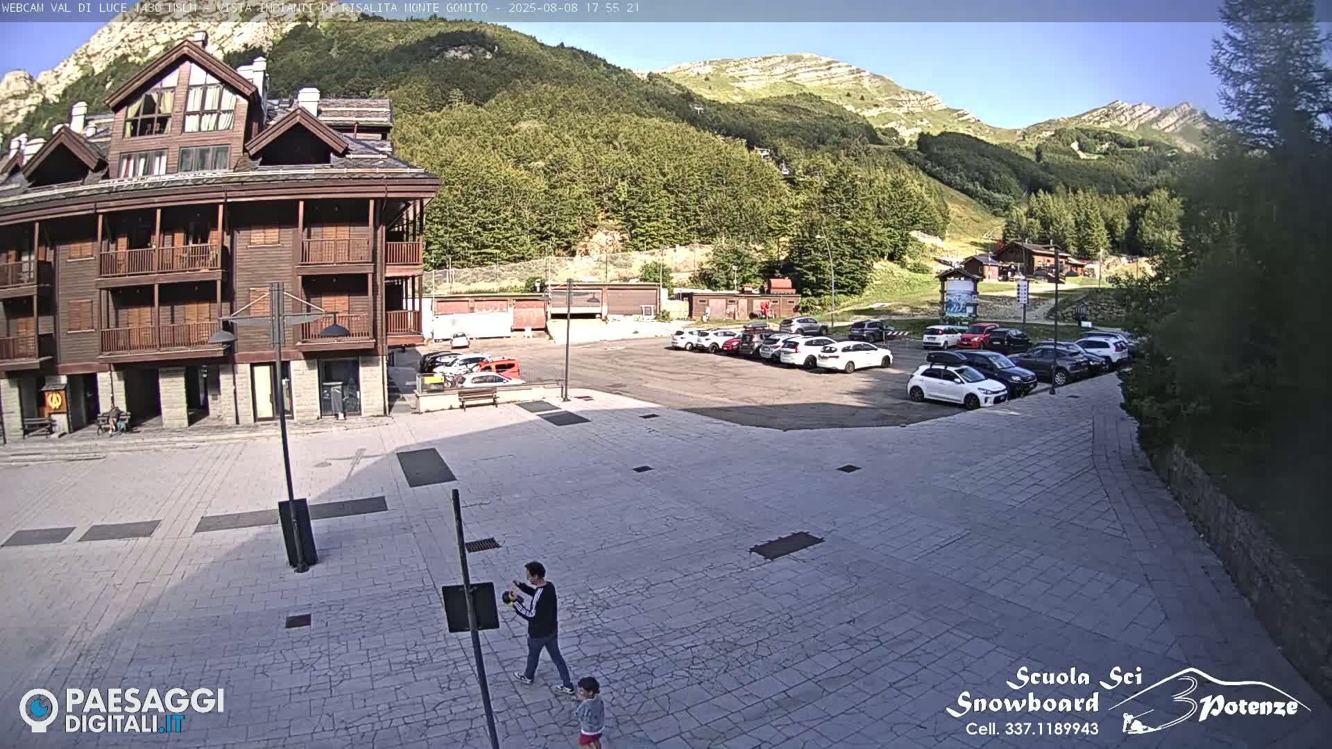  Abetone, Val di Luce Ski Lift Live Cam - Pistoia, Tuscany, Italy