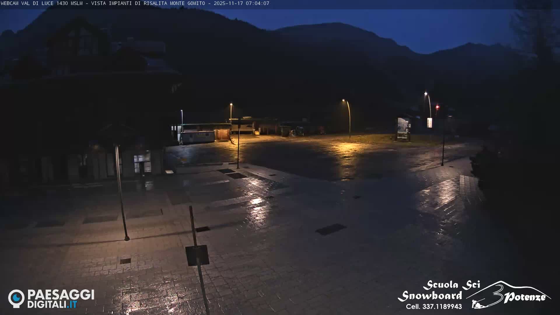  Abetone, Val di Luce Ski Lift Live Cam - Pistoia, Tuscany, Italy