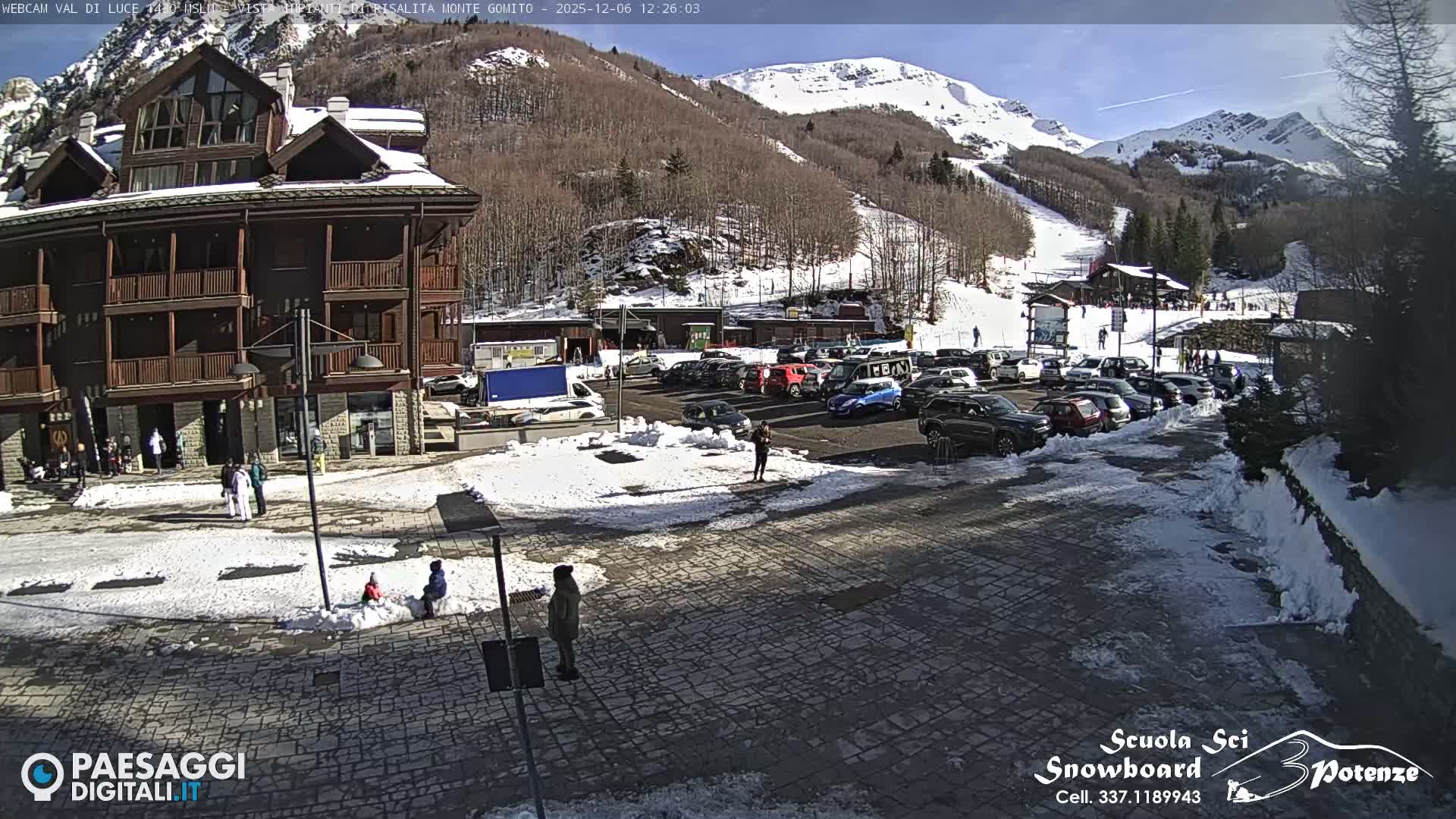  Abetone, Val di Luce Ski Lift Live Cam - Pistoia, Tuscany, Italy