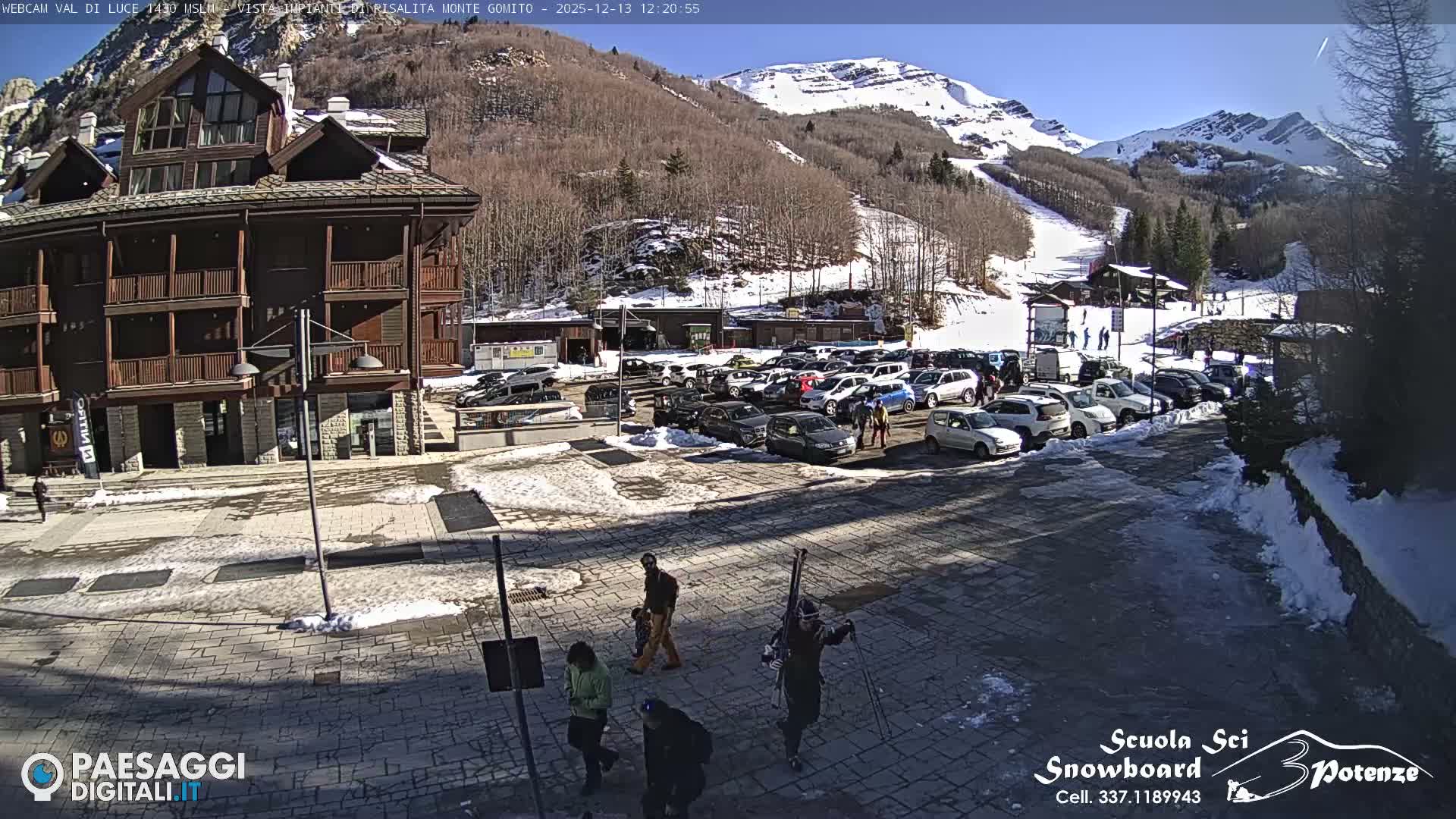  Abetone, Val di Luce Ski Lift Live Cam - Pistoia, Tuscany, Italy