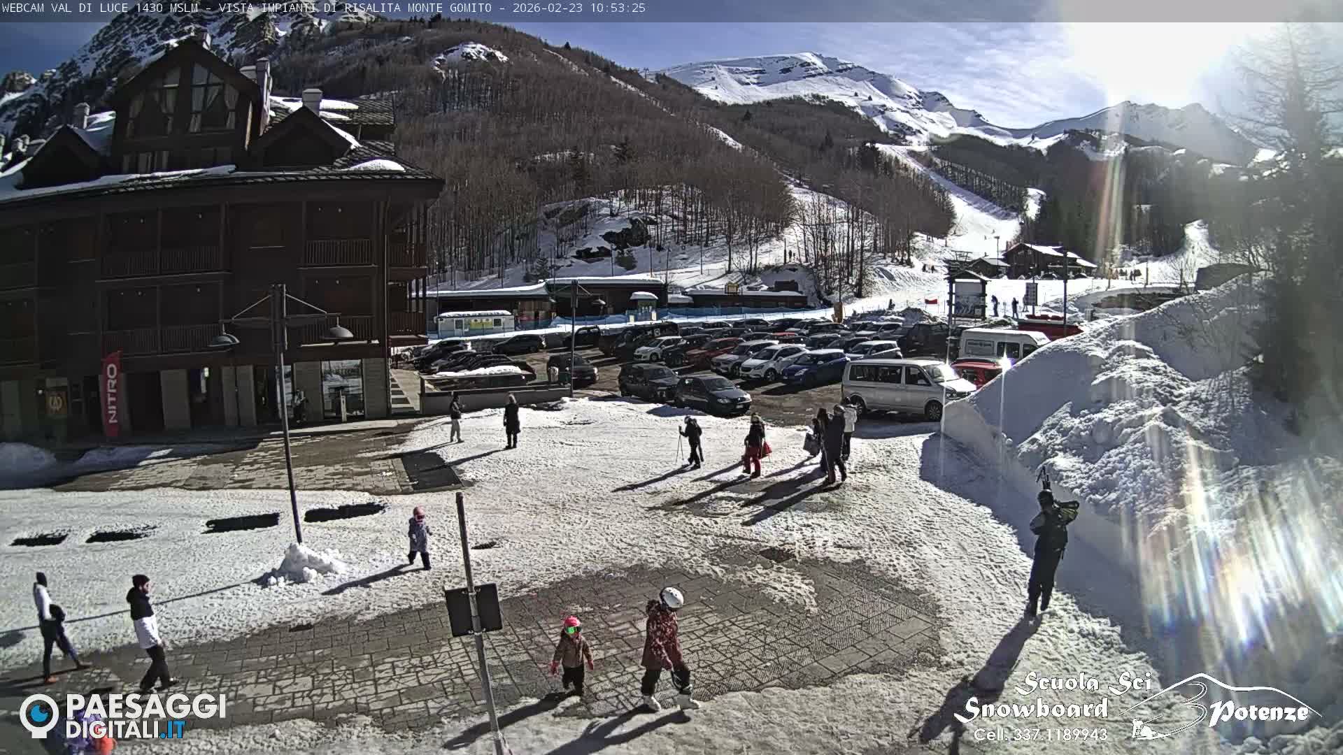  Abetone, Val di Luce Ski Lift Live Cam - Pistoia, Tuscany, Italy