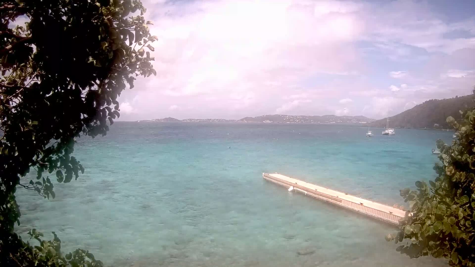 U.S Virgin Island, Lovango Cay Port Live Cam - Lovango Cay, Cruz Bay, St. John, United States Virgin Islands, USA