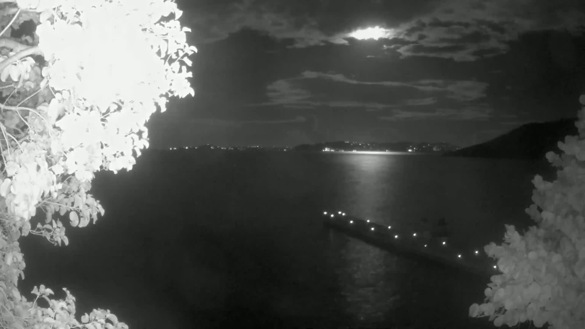 U.S Virgin Island, Lovango Cay Port Live Cam - Lovango Cay, Cruz Bay, St. John, United States Virgin Islands, USA
