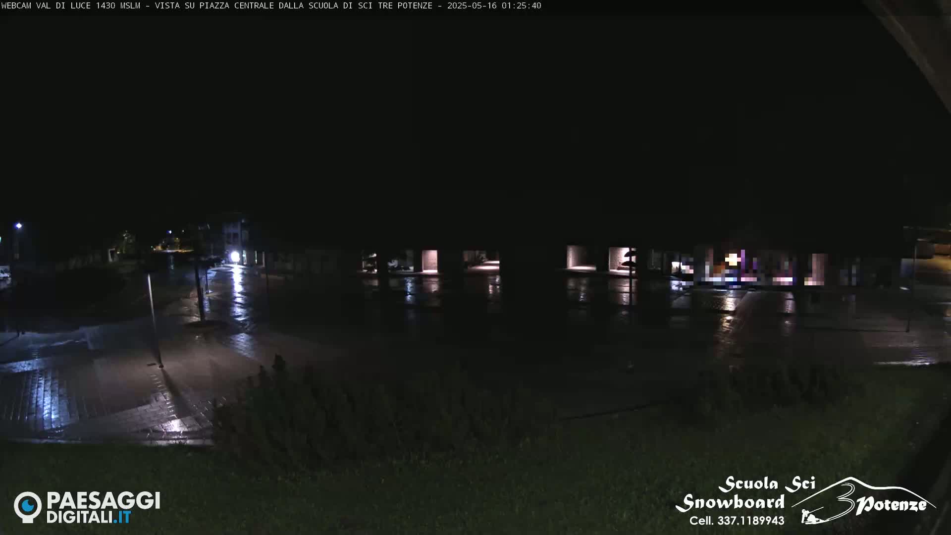 Abetone Val di Luce  Main Square Live Cam - Pistoia, Tuscany, Italy
