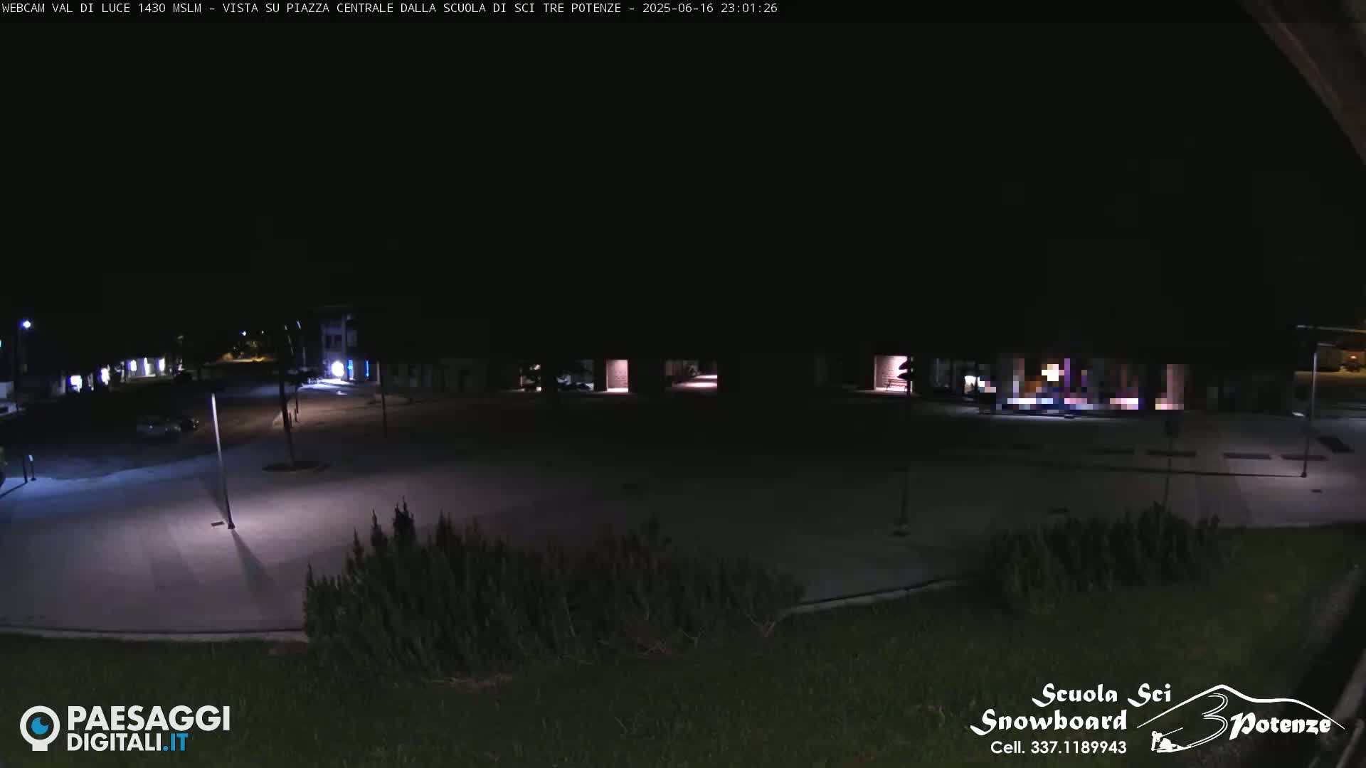 Abetone Val di Luce  Main Square Live Cam - Pistoia, Tuscany, Italy