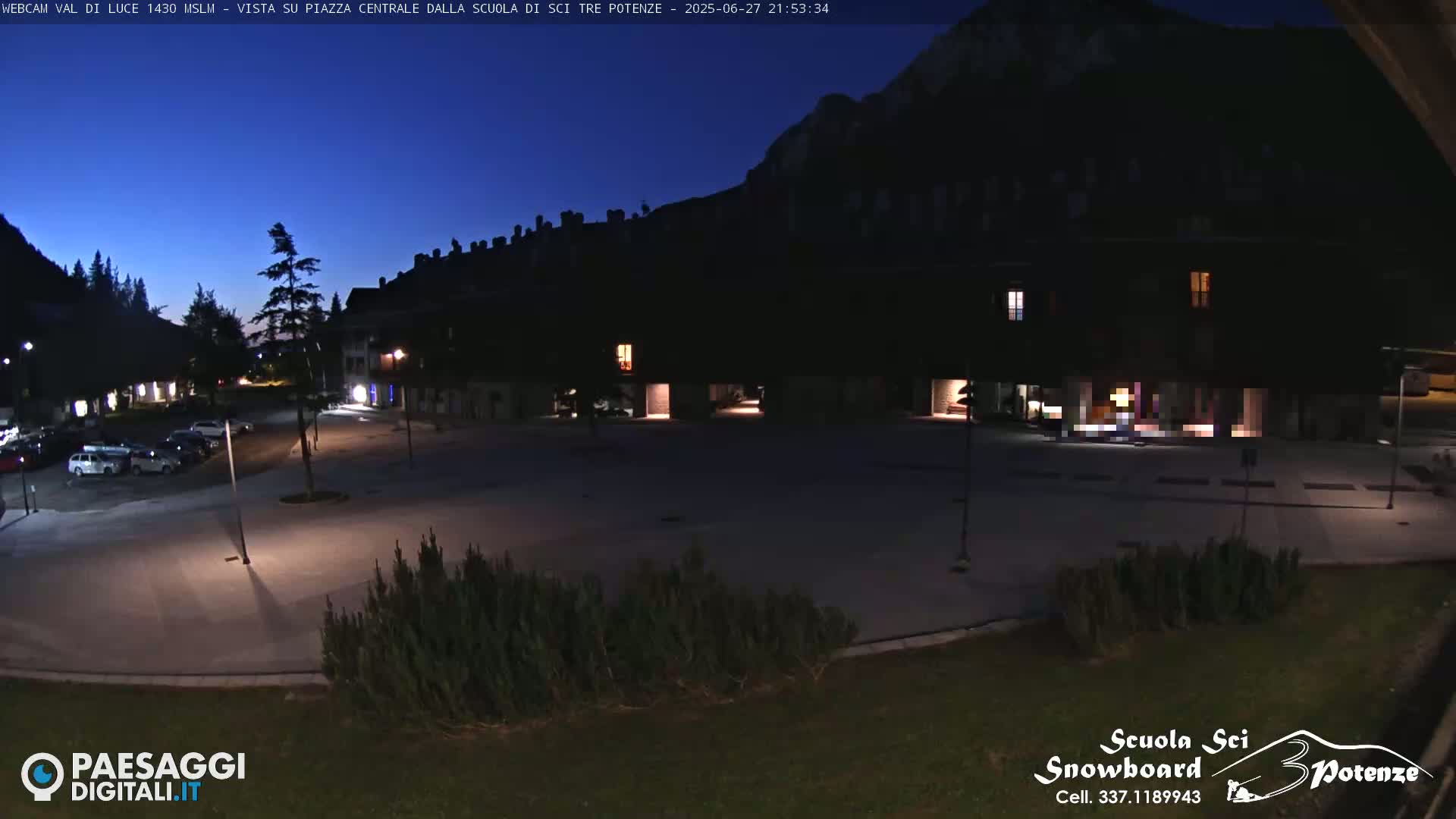 Abetone Val di Luce  Main Square Live Cam - Pistoia, Tuscany, Italy