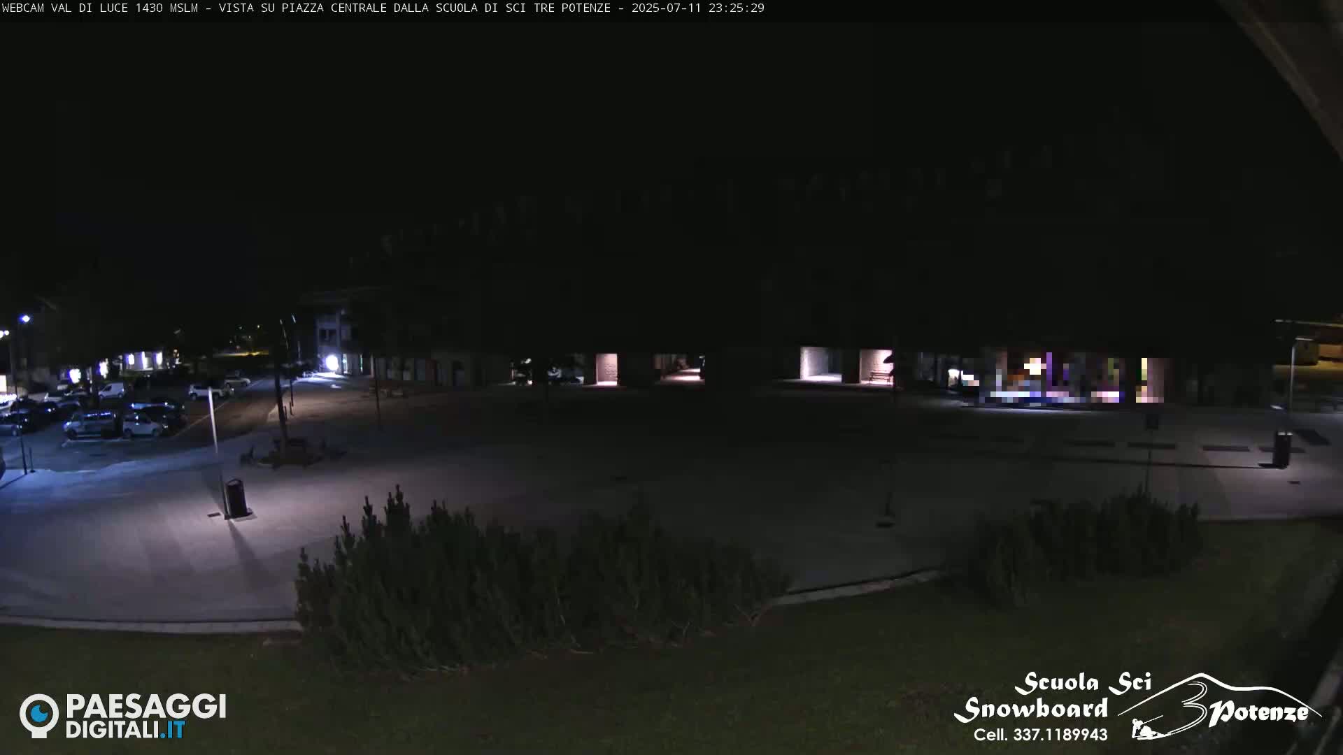 Abetone Val di Luce  Main Square Live Cam - Pistoia, Tuscany, Italy