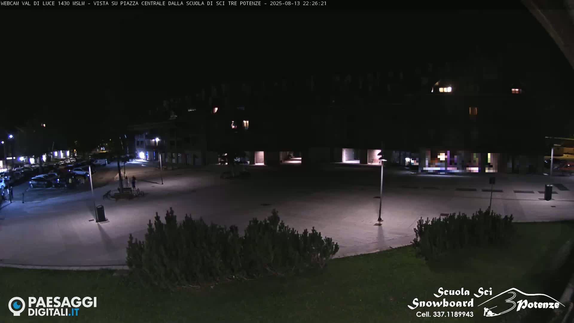 Abetone Val di Luce  Main Square Live Cam - Pistoia, Tuscany, Italy