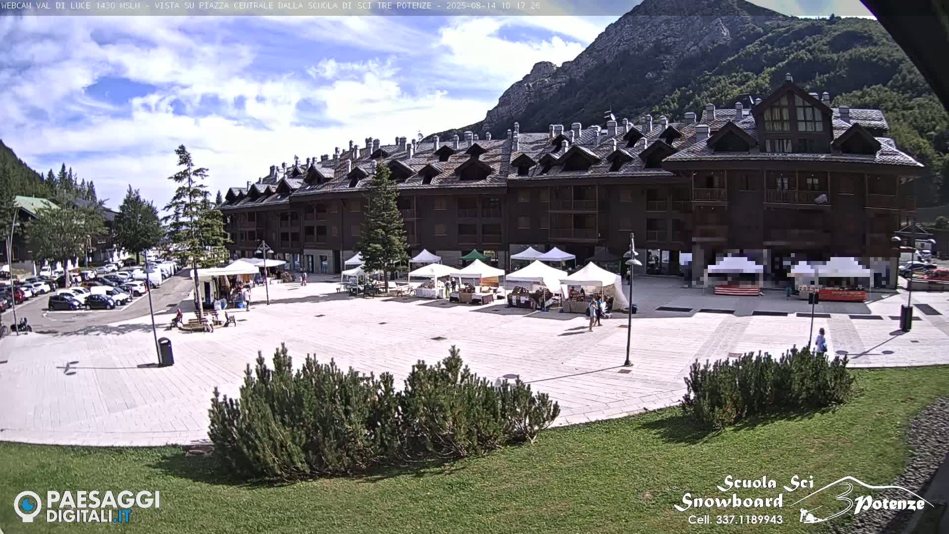 Abetone Val di Luce  Main Square Live Cam - Pistoia, Tuscany, Italy