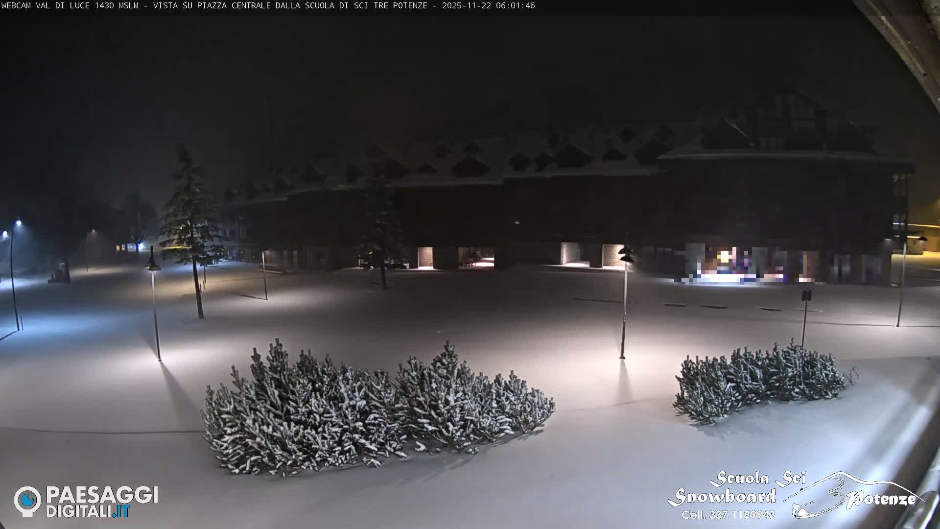 Abetone Val di Luce  Main Square Live Cam - Pistoia, Tuscany, Italy