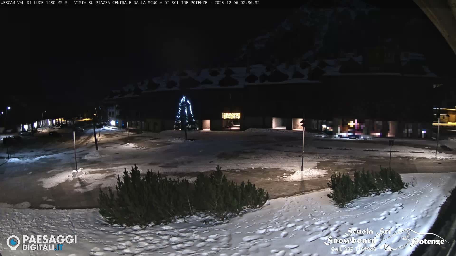 Abetone Val di Luce  Main Square Live Cam - Pistoia, Tuscany, Italy
