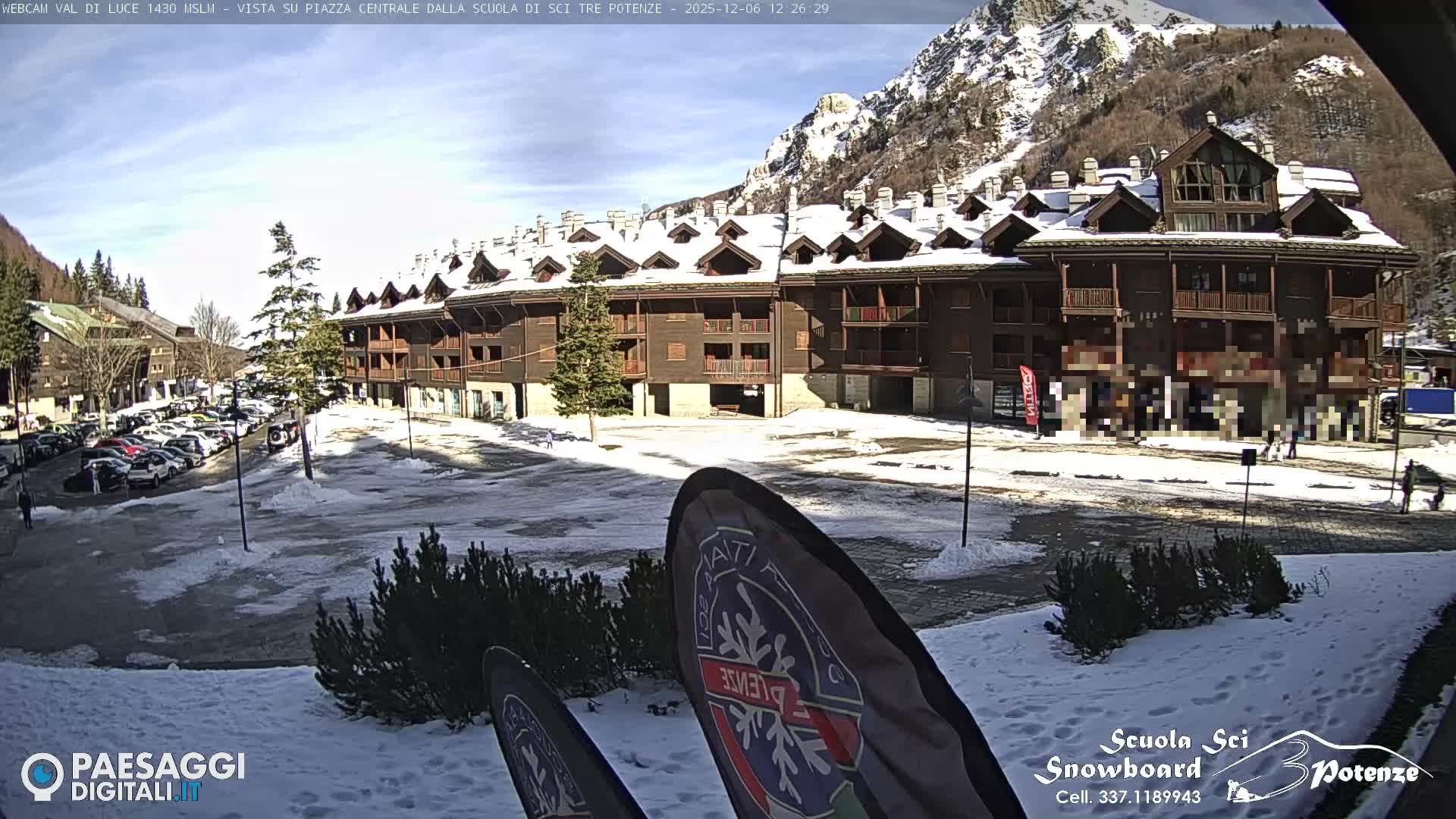 Abetone Val di Luce  Main Square Live Cam - Pistoia, Tuscany, Italy